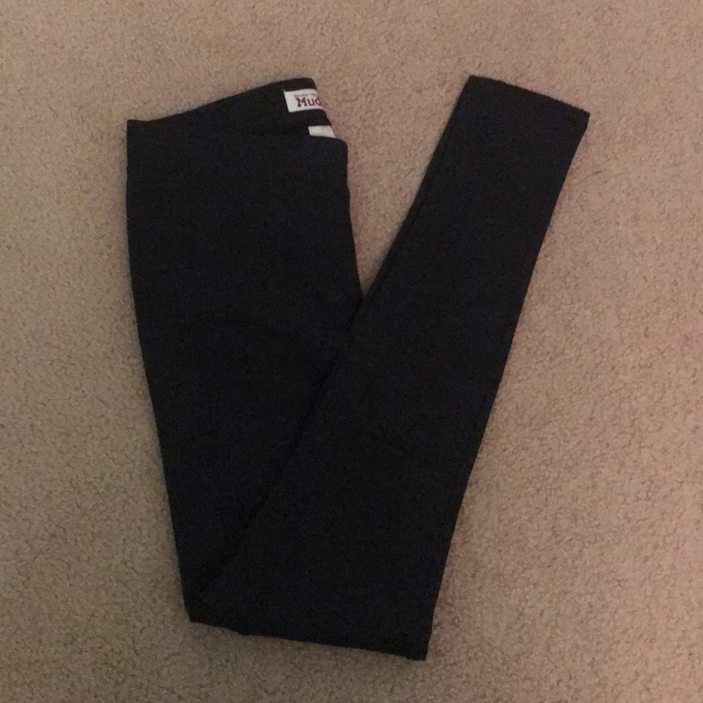 🙌NEVER BEEN WORN DATK GRAY LEGGINGS